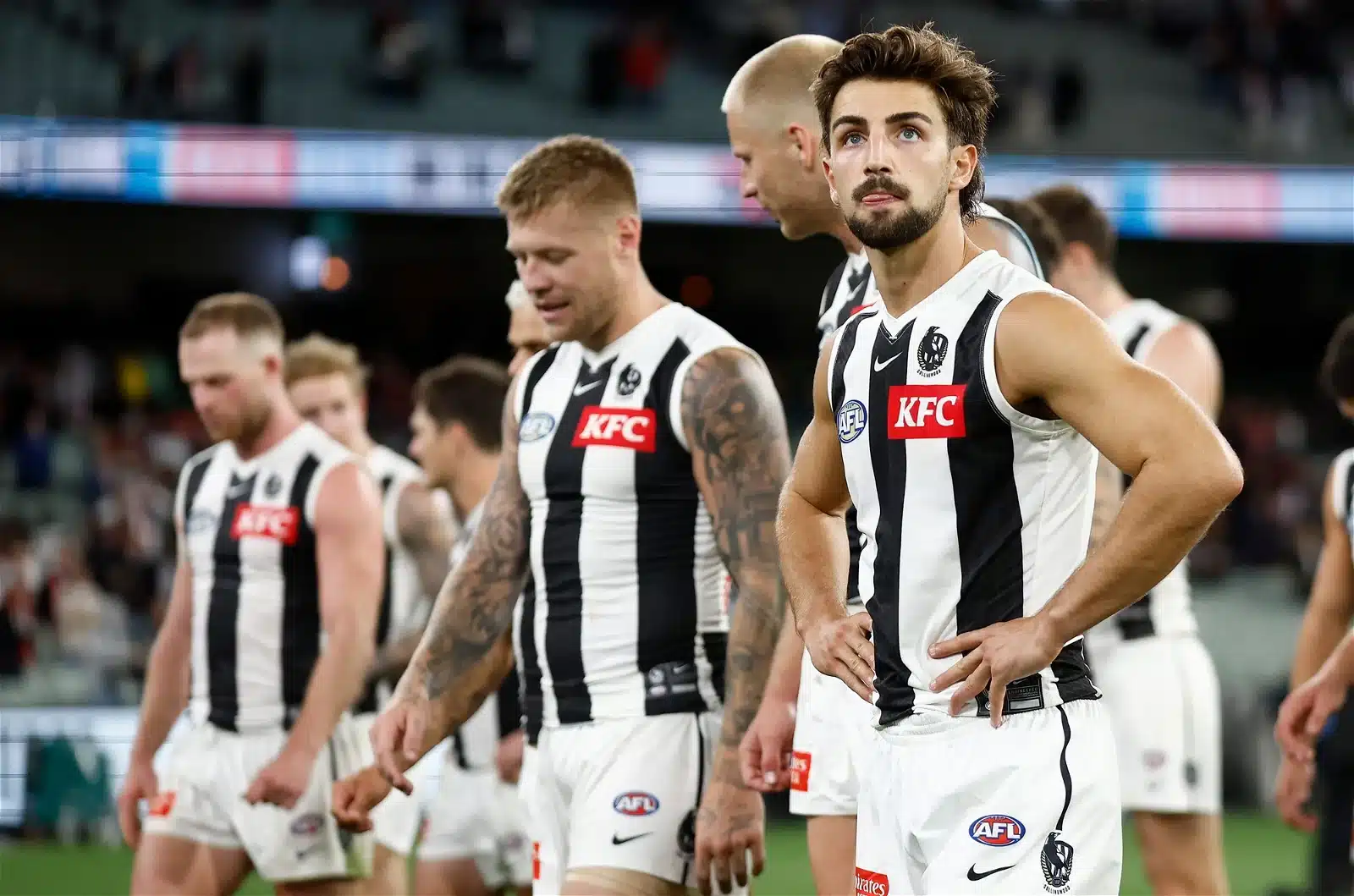 AFL apologises to Collingwood for making them play an away game at the G last night